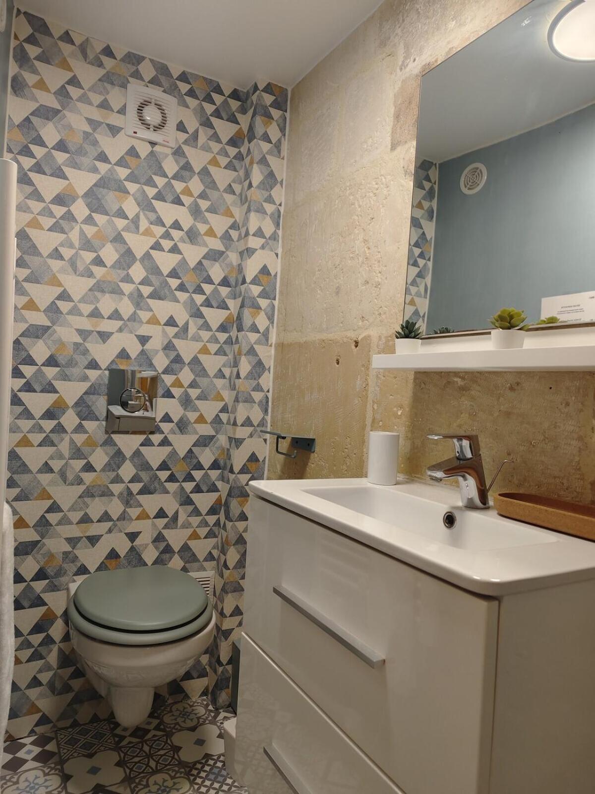Studio Lumineux Et Fleuri Idealement Situe Daire Caen Dış mekan fotoğraf