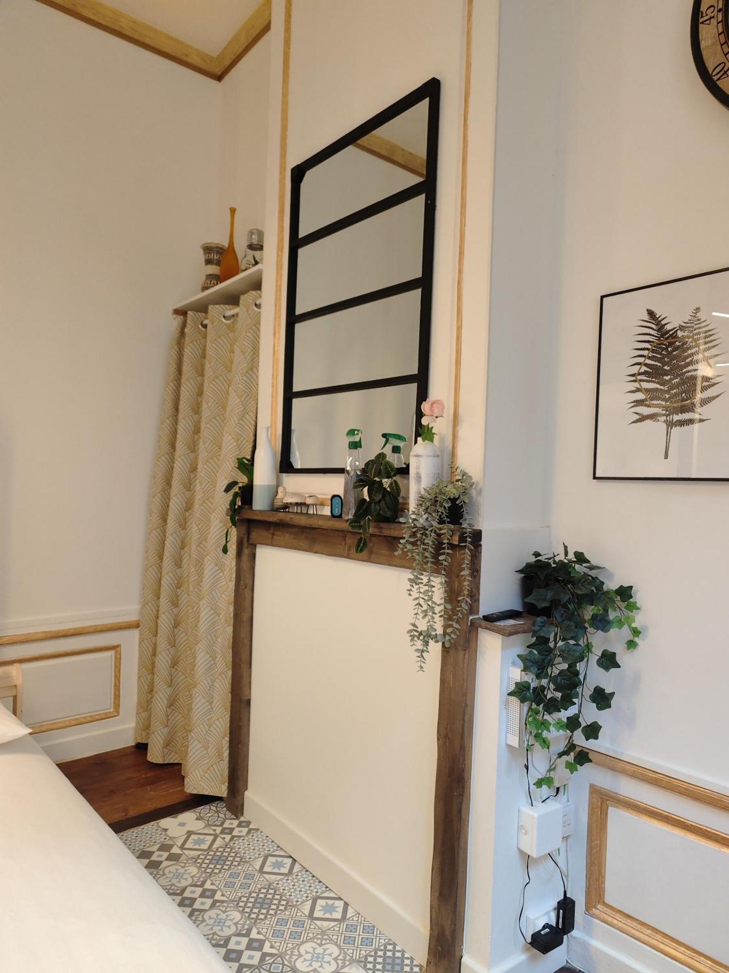 Studio Lumineux Et Fleuri Idealement Situe Daire Caen Dış mekan fotoğraf